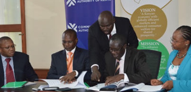 Competition Authority of Kenya (CAK) Director General, Francis Wang’ombe (second