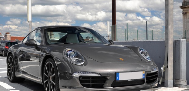 New Porsche 911 Carrera to have Google Earth and Google Streetview