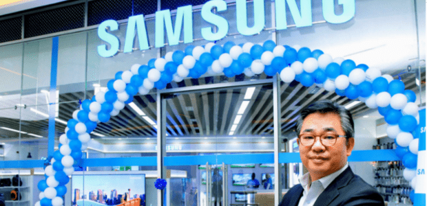 Jung Hyun Park, the Vice President and Managing Director Samsung