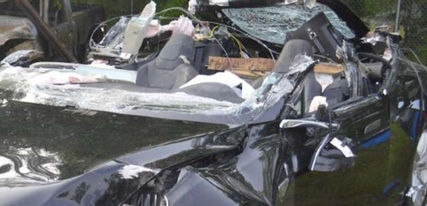 Data shows Tesla vehicle crashes dropped 40% with Autopilot