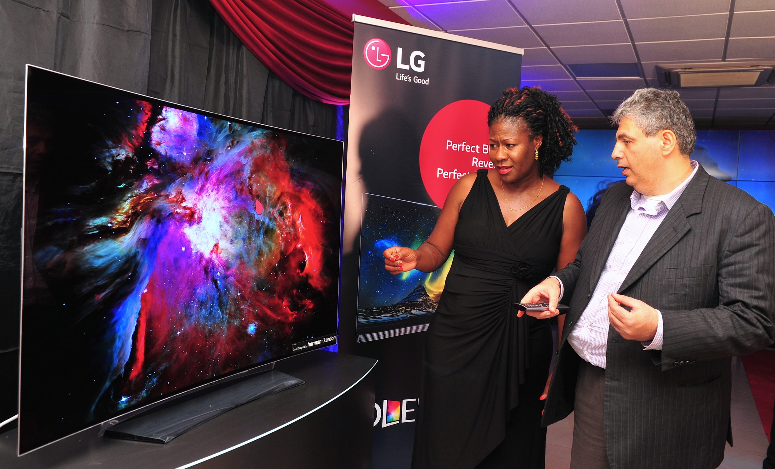 LG General Manager marketing Moses Marji (Right) demonstrates the function