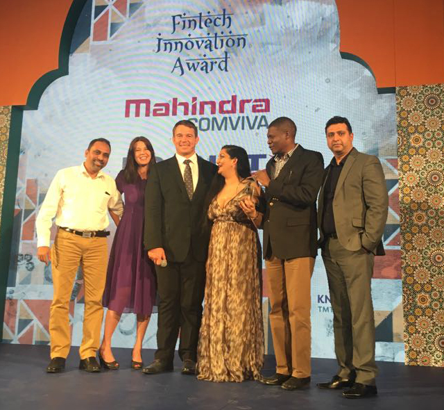 Mahindra Comviva Team receiving the Award