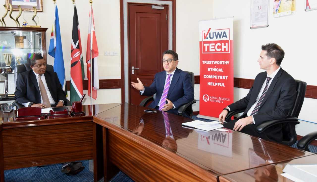KRA Commissioner General John Njiraini (left) in an engagement meeting with Oracle's Business Applications for East and Central Europe, Middle East and Africa (ECEMEA) Vice President Mr Arun Khehar (centre) and ECEMEA SaaS Customer Success Director Dimitris Kourlas at Times Tower, Nairobi on 17th January, 2017. KRA's new customer relationship management system, which is built on Oracle's cloud platform, has enhanced service delivery and increased operational efficiency.