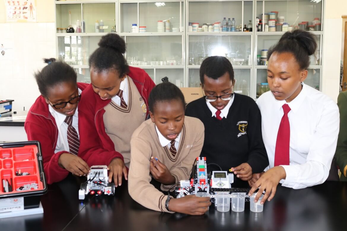 Students undertaking the STEM Model activities