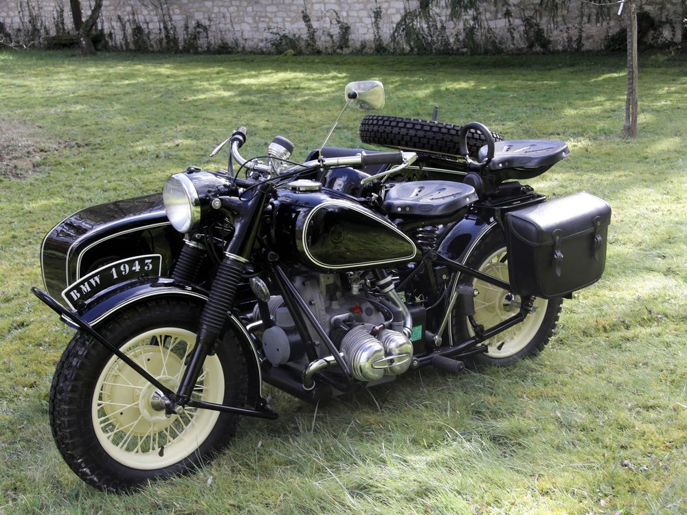 the ReVolt electric motorbikes is based on the 1930's BMW