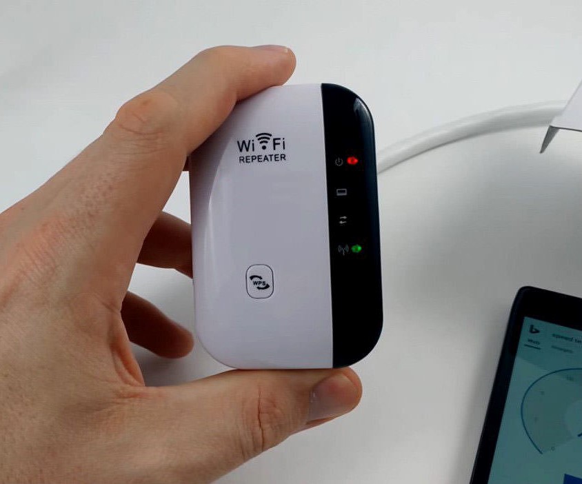 A portable WifiBooster device