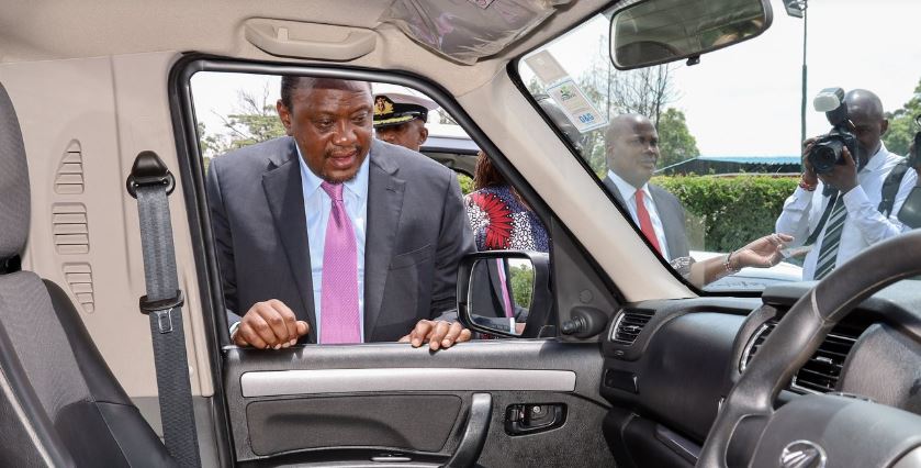 Uhuru Kenyatta inspecting the interior. (Credit: The Standard)