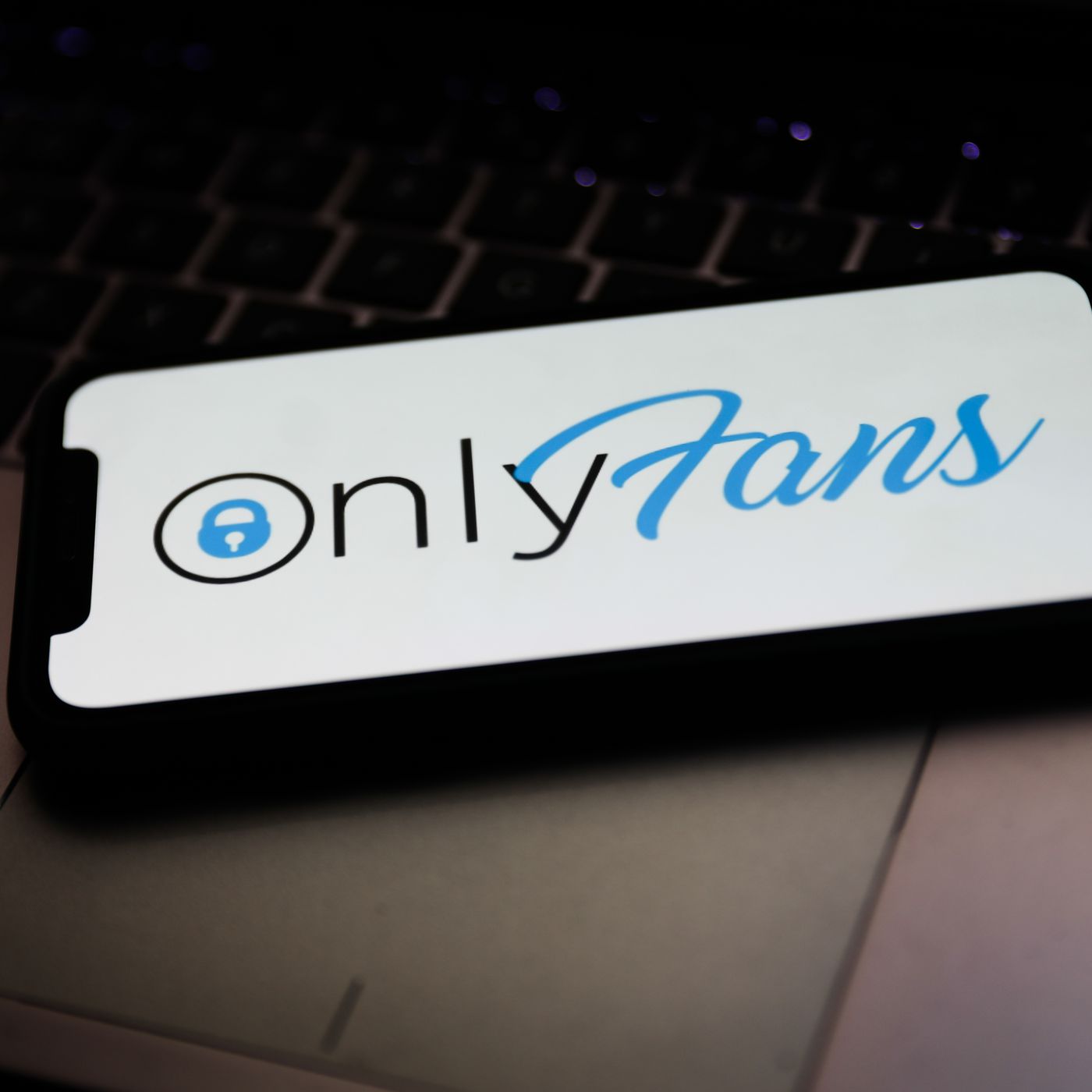 OnlyFans Bans Sexually Explicit Content