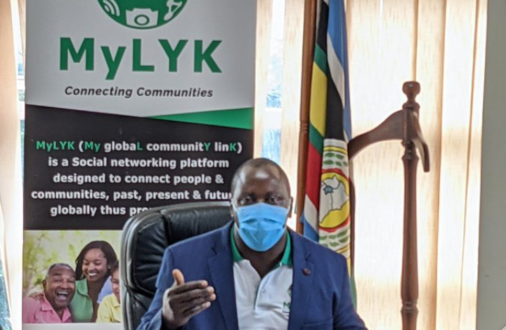 Hon Andrew Barayanga addrssing journalist during the launch of MYLYK APP in Kampala
