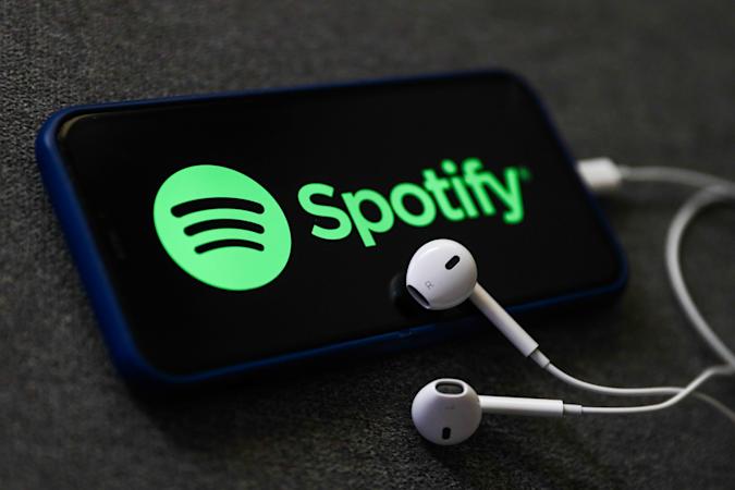 Spotify literally takes a third of all music subscribers with 162.4 million subscribers giving the streaming platform 31% market share globally.