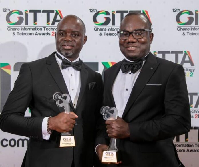 GITTA 2022 Award winners pose for a photo moment