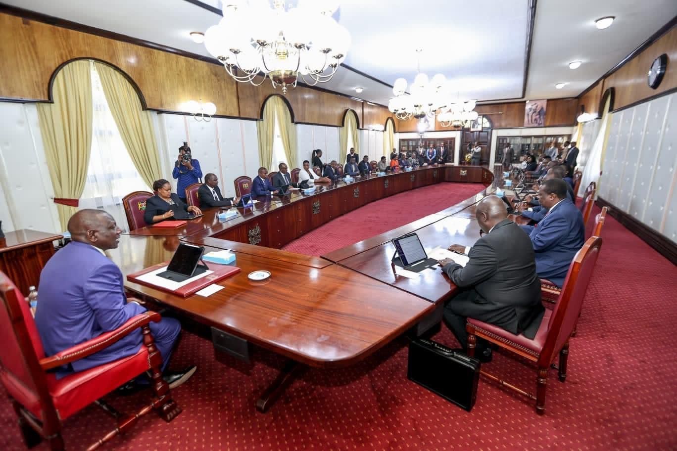 Kenyan President William Ruto chairing the first paperless cabinet meeting at State House on Tuesday [Photo: Courtesy]