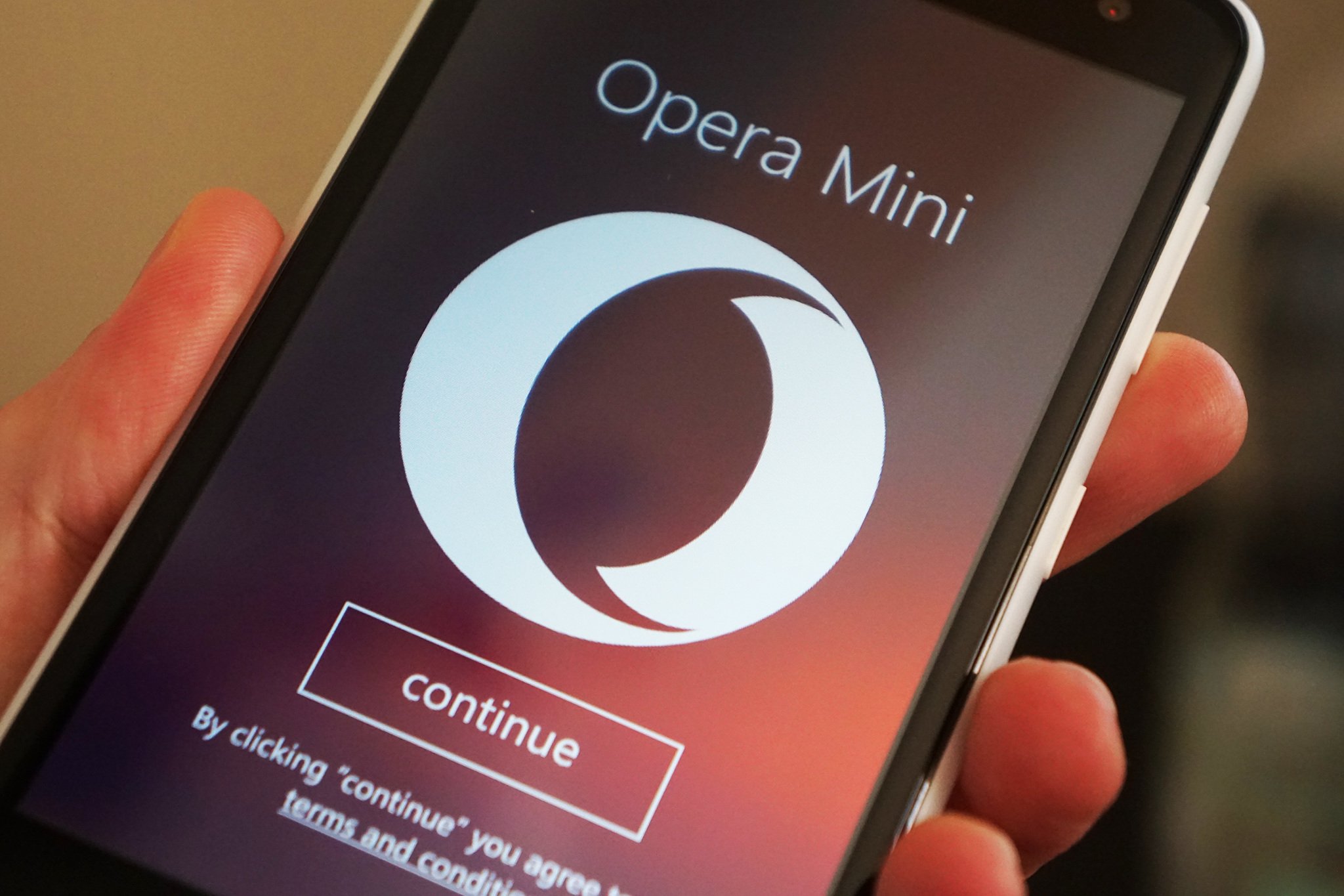 Opera Suspends Free Data Offers In Kenya Amid Regulatory Changes