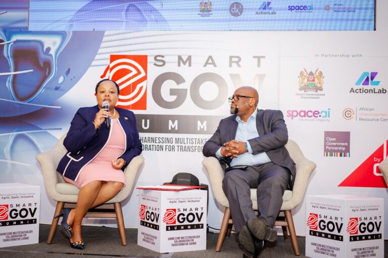 Secretary to the Cabinet, Mercy Wanjau (Left) , with Chairman, dx5, Harry Hare during their fireside chat at the Smart Government Summit