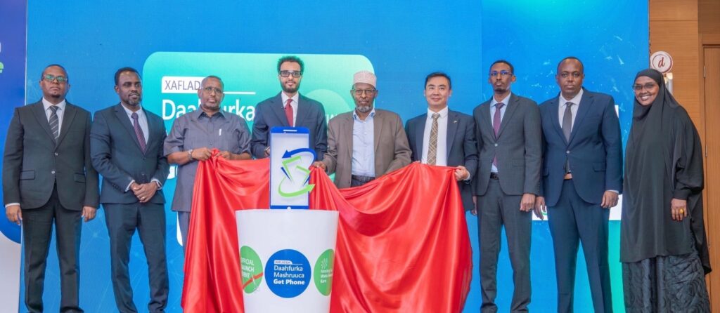 Somalia Pushes Smartphone Access Through New Financing Plan